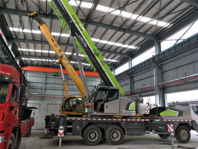 老城区高空车出租需要注意哪些安全事项？