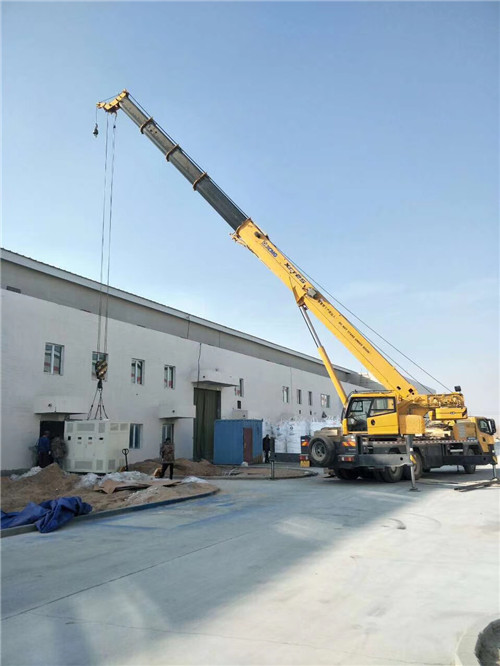 老城区“超载就喊停”—— 吊车的 “重量保镖” 技术